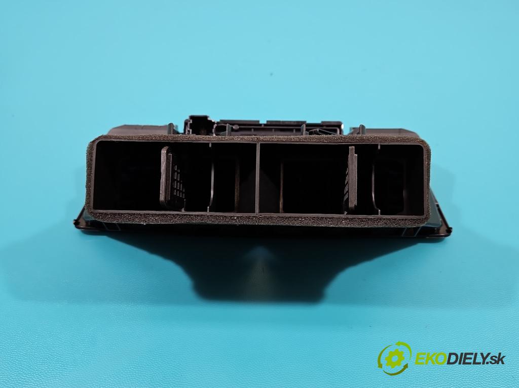 Opel Mokka A 2012-2019 1.4 T 140 HP automatic 103 kW 1364 cm3 5- Mřížka: kúrenia stredová 95316390 (Mriežky kúrenia (fukáre))