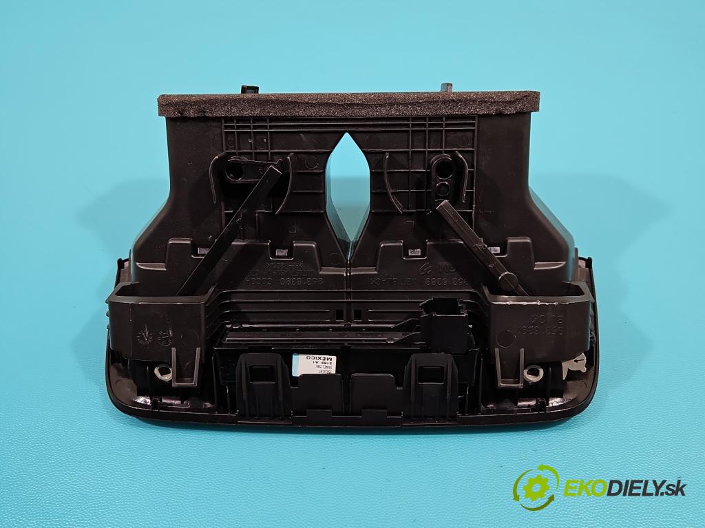 Opel Mokka A 2012-2019 1.4 T 140 HP automatic 103 kW 1364 cm3 5- Mřížka: kúrenia stredová 95316390 (Mriežky kúrenia (fukáre))