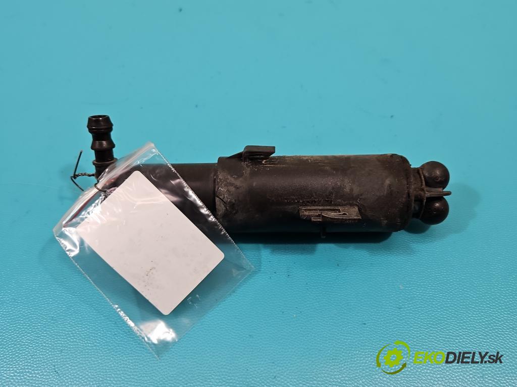 Audi A4 B8 2007-2015 3.0 tdi 239KM automatic 176 kW 2967 cm3 5- ostrekovač reflektor: ľavý 8K0955101A (Motorček ostrekovačov)