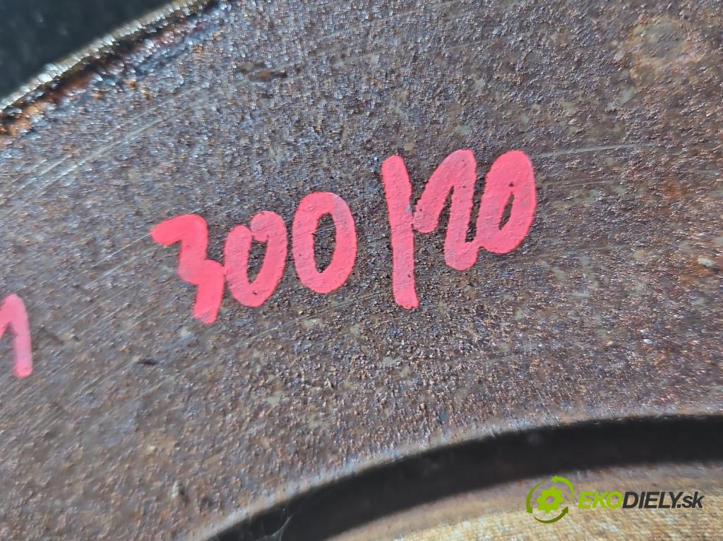 Audi A4 B8 2007-2015 3.0 tdi 239KM automatic 176 kW 2967 cm3 5- Rozbočovač: kolesa zadné pravé