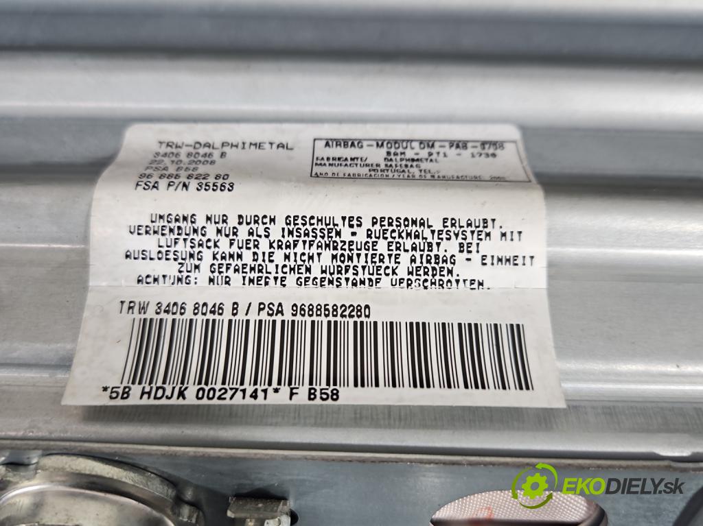 Citroen C4 Picasso I 2006-2013 1.6 hdi 109 HP manual 80 kW 1560 cm3 5- kokpit,pristrojová doska rozdeľovacia
