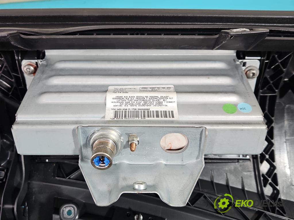 Citroen C4 Picasso I 2006-2013 1.6 hdi 109 HP manual 80 kW 1560 cm3 5- kokpit,pristrojová doska rozdeľovacia
