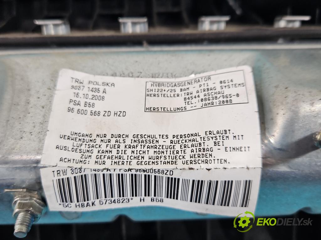 Citroen C4 Picasso I 2006-2013 1.6 hdi 109 HP manual 80 kW 1560 cm3 5- kokpit,pristrojová doska rozdeľovacia