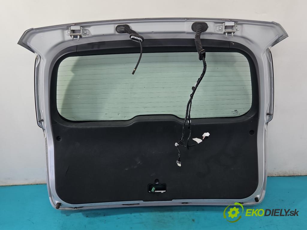 Hyundai I30 I 2007-2012 2.0 16V 143 hp automatic 105 kW 1975 cm3 5- zadní kufrové dveře  (Zadní kapoty)