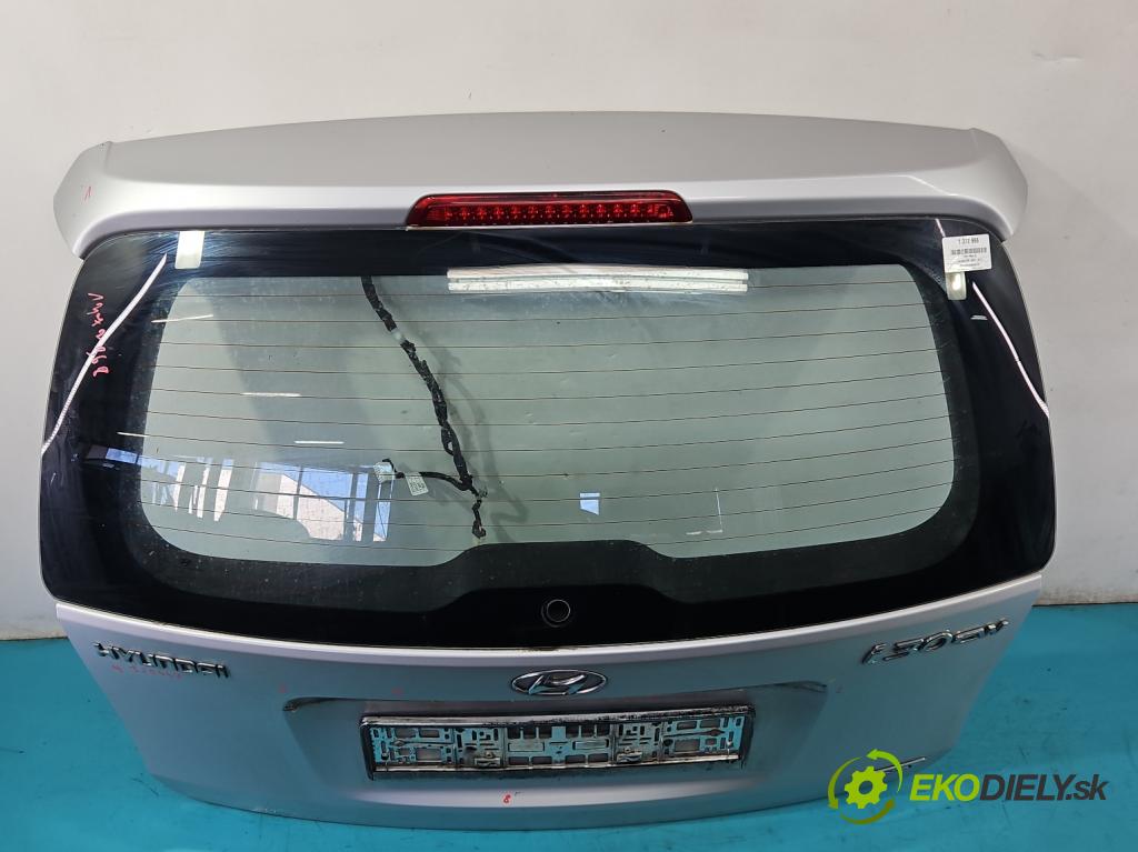 Hyundai I30 I 2007-2012 2.0 16V 143 hp automatic 105 kW 1975 cm3 5- zadní kufrové dveře  (Zadní kapoty)