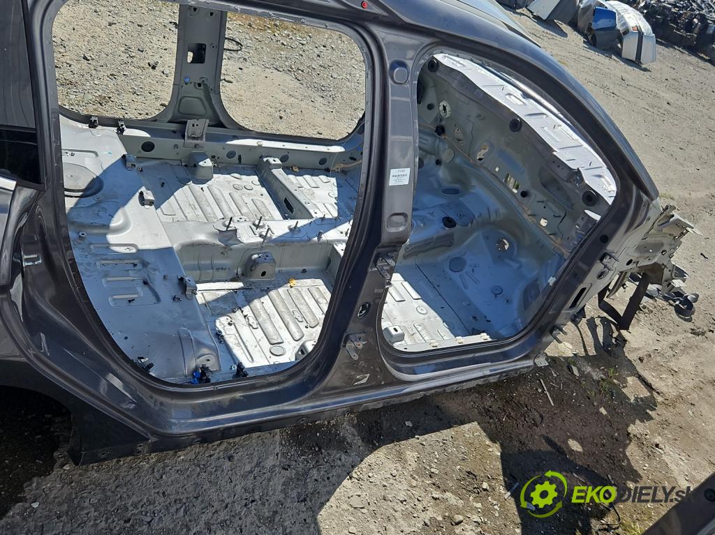 Peugeot 2008 I 2013-2019 1.6 hdi 92 HP manual 68 kW 1560 cm3 5- Práh: pravý  (Ostatné)