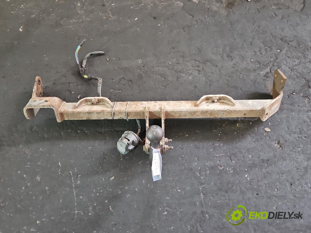 Citroen Xsara II 2000-2004 2.0 hdi 90 hp manual 66 kW 1997 cm3 5- oko tažné  (Tažná zařízení)