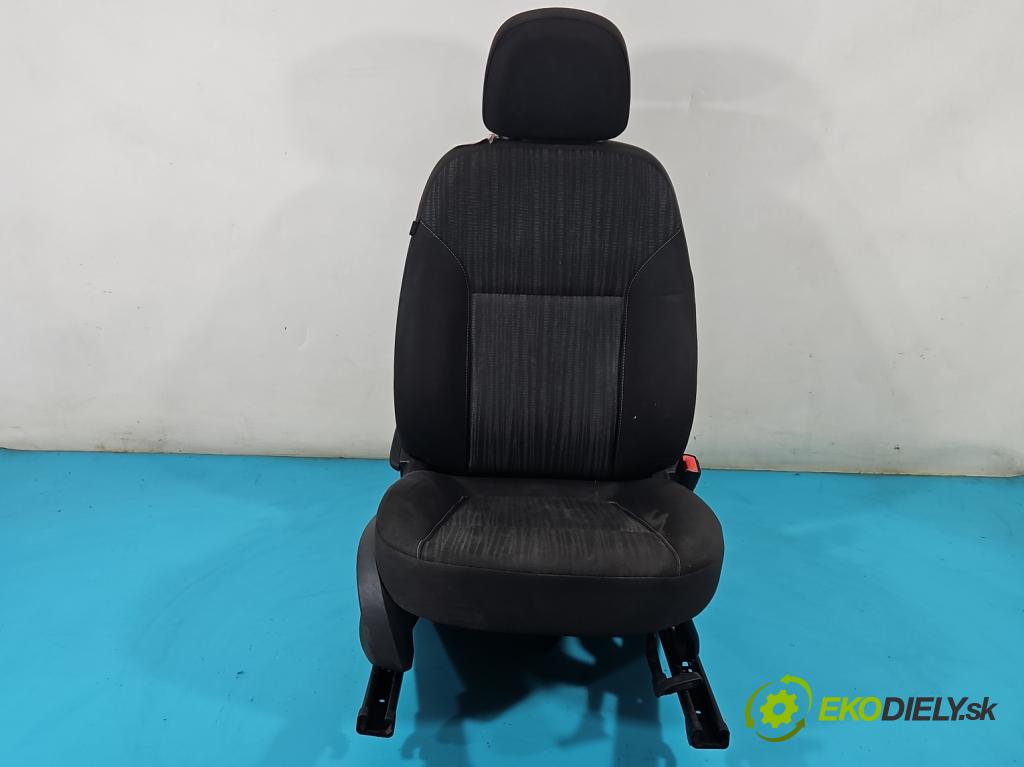 Opel Astra IV 2009-2015 1.4 16V 101 HP manual 74 kW 1398 cm3 5- Sedačka pravý  (Sedačky, sedadlá)