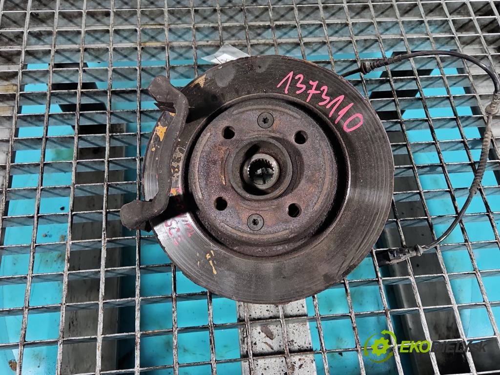 Renault Twingo II 2007-2014 1.5 dci 64 HP manual 47 kW 1461 cm3 3- náboj ľavé  (Náboje)