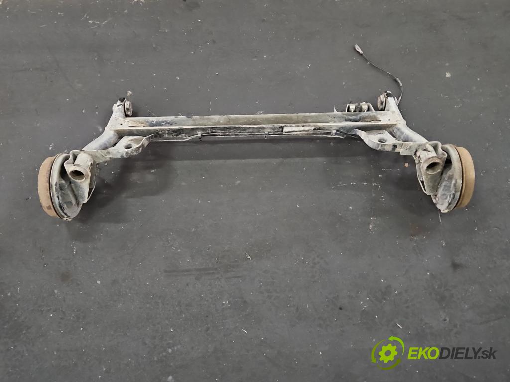 Renault Twingo II 2007-2014 1.5 dci 64 hp manual 47 kW 1461 cm3 3- zadní výztuha  (Výztuhy zadní)