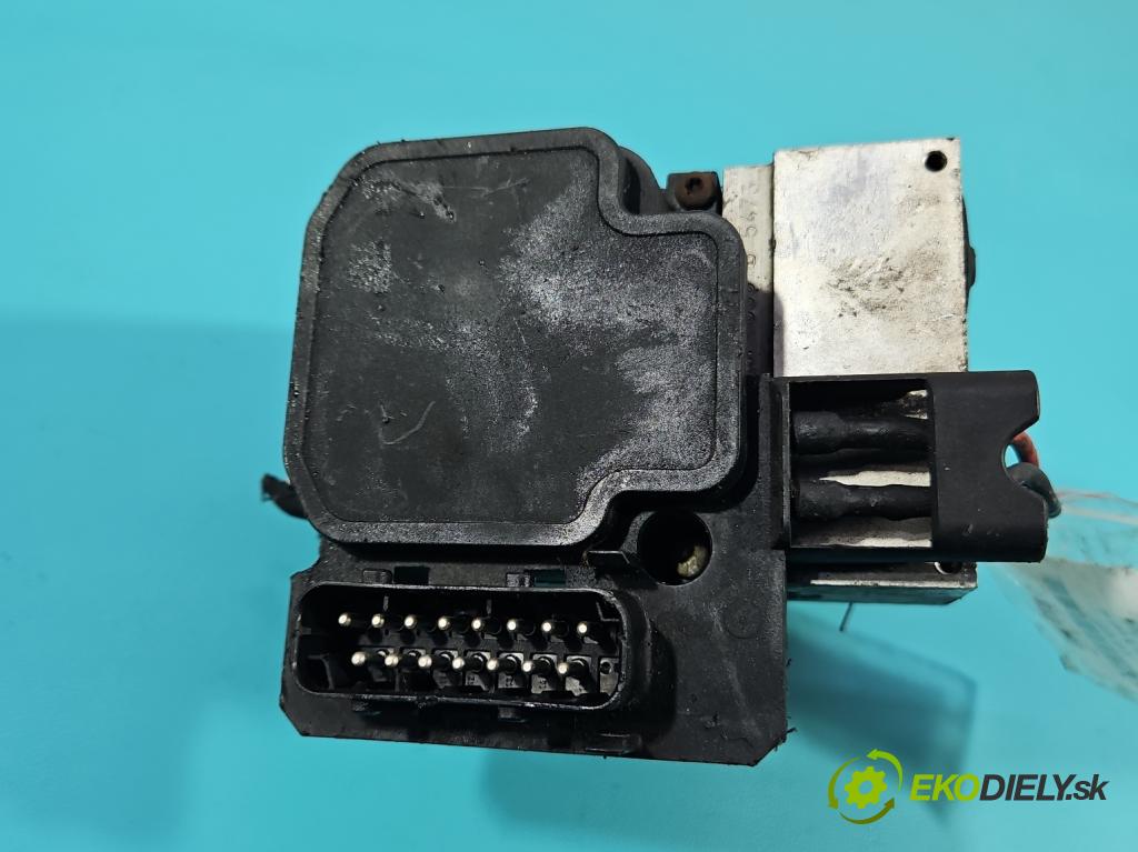 Vw Passat B5 1995-2005 2.0 8V 116 hp manual 85 kW 1984 cm3 4- čerpadlo abs 0265202401 (Pumpy brzdové)