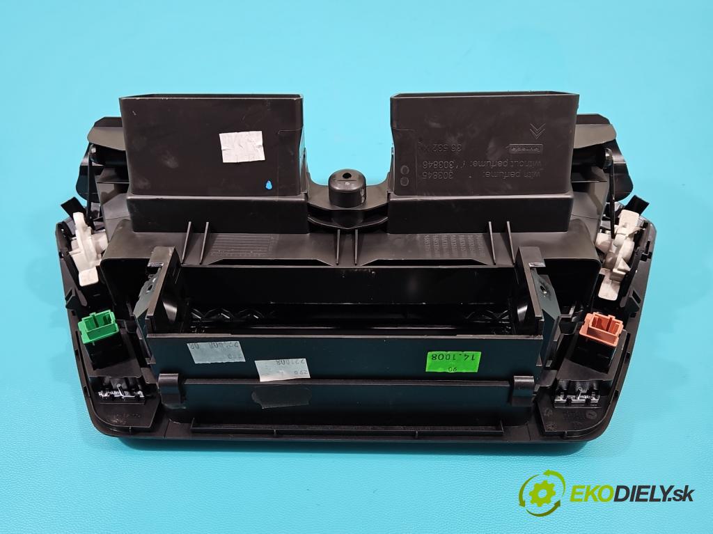 Citroen C4 Picasso I 2006-2013 1.6 hdi 109 HP manual 80 kW 1560 cm3 5- Mřížka: kúrenia stredová  (Mriežky kúrenia (fukáre))