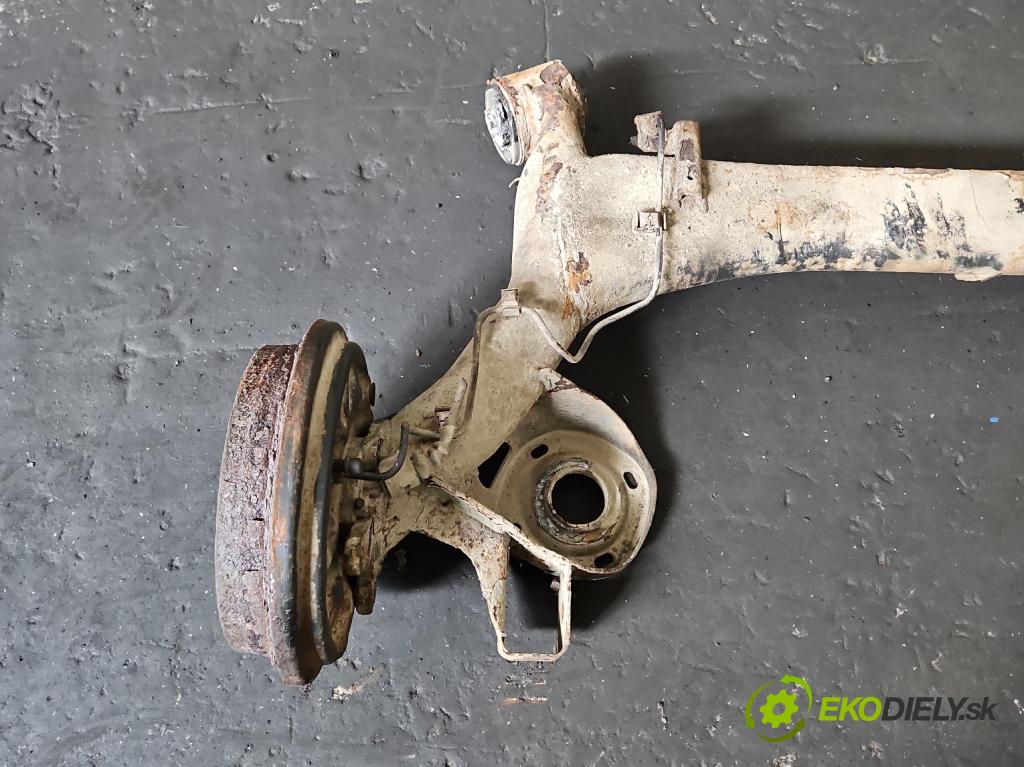 Vw Fox 1.2 6V 54 hp manual 40 kW 1198 cm3 3- zadní výztuha  (Výztuhy zadní)