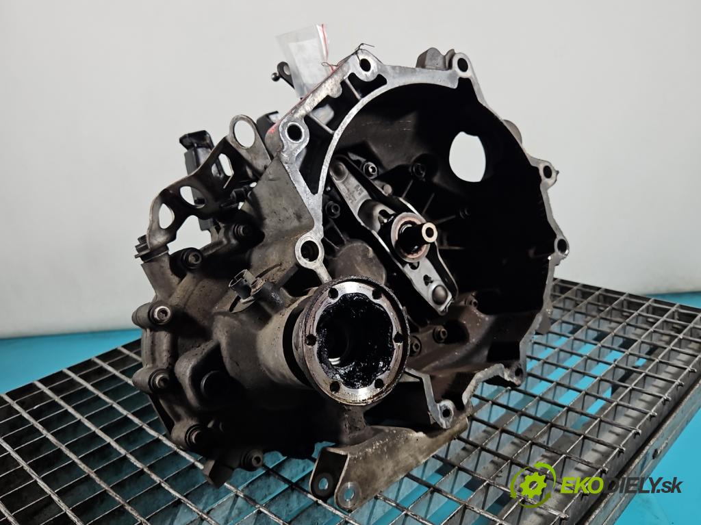 Vw Fox 1.2 6V 54 HP manual 40 kW 1198 cm3 3- prevodovka stupeň,rýchlosť manual HUY