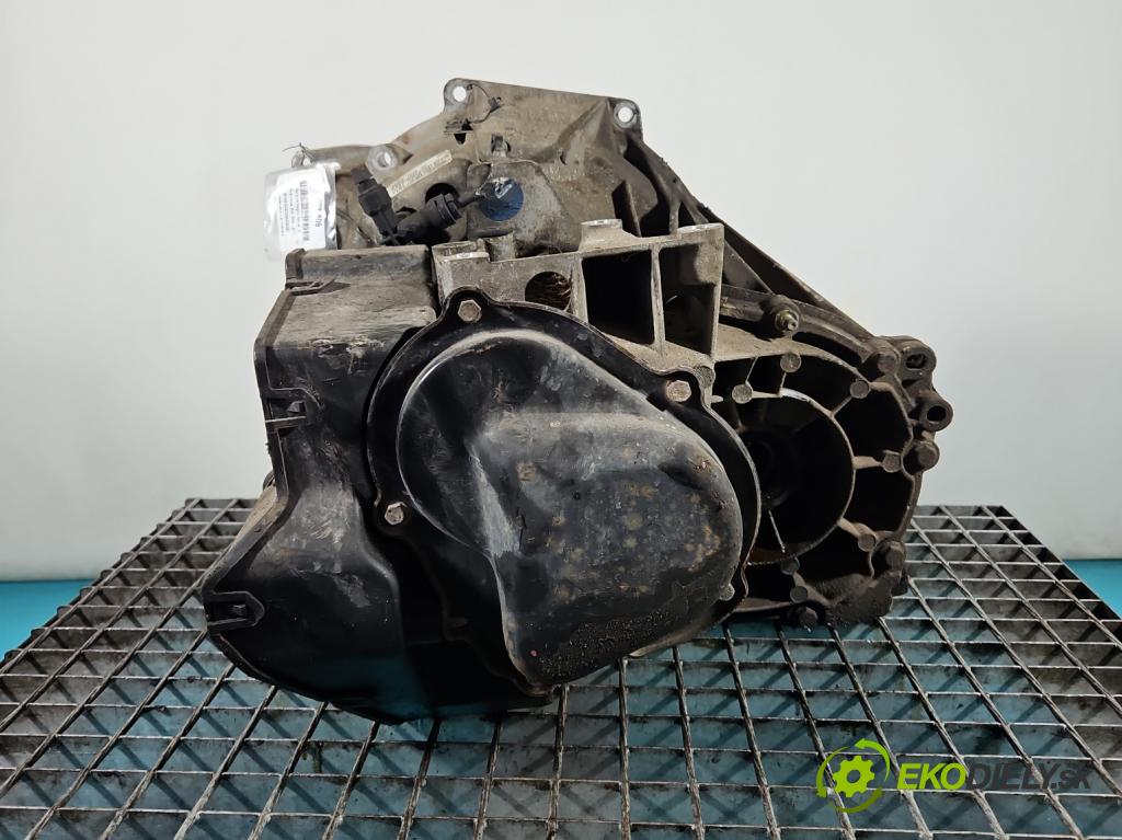 Ford Focus Mk2 2004-2011 1.4 16v 80 HP manual 59 kW 1388 cm3 5- prevodovka stupeň,rýchlosť manual 3M5R7002NC