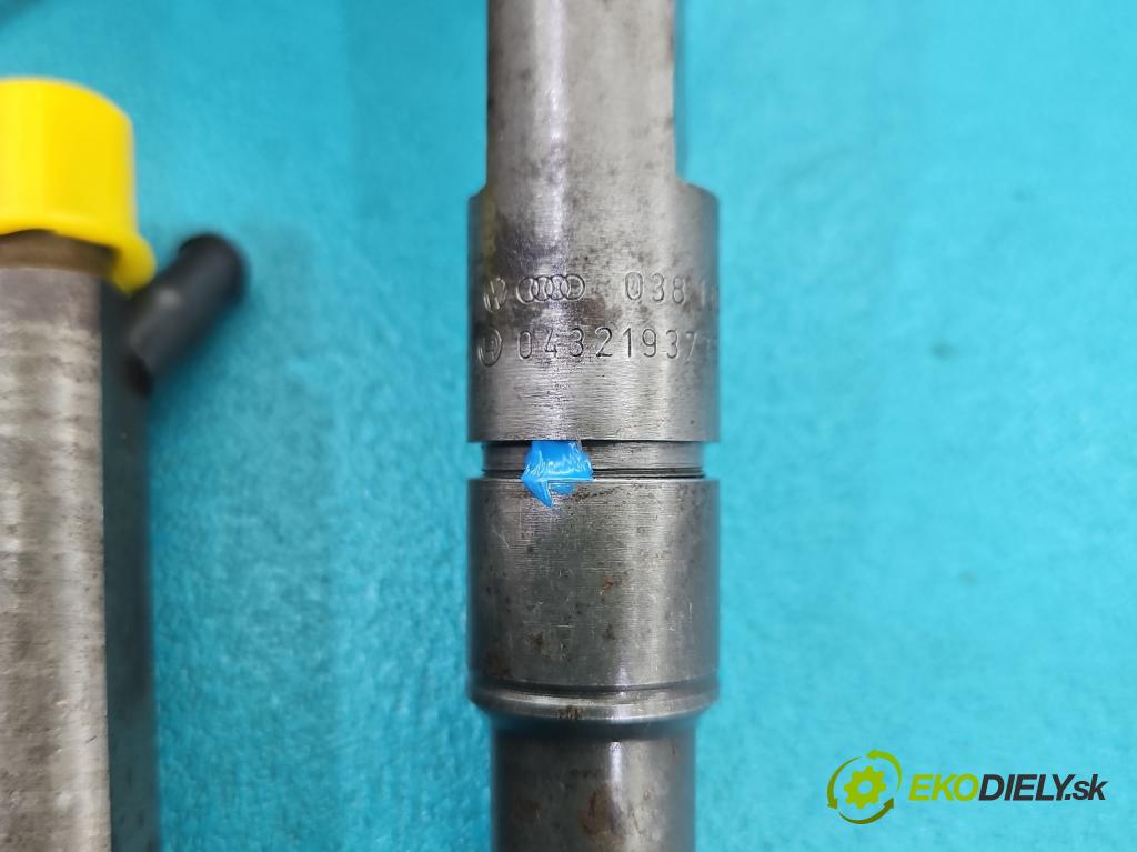 Seat Ibiza II 6K 1993-2002 1.9 tdi 90 HP manual 66 kW 1896 cm3 3- vstrek 038130201F (Vstrekovač paliva)