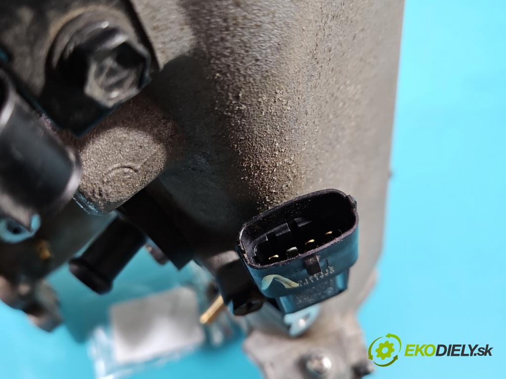 Hyundai I30 I 2007-2012 2.0 16V 143 HP automatic 105 kW 1975 cm3 5- zvod nasávací  (Sacie potrubia)