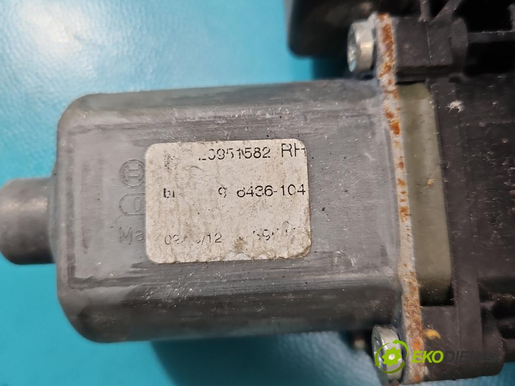 Opel Astra IV 2009-2015 1.4 16V 101 hp manual 74 kW 1398 cm3 5- mechanismus stahování přední pravý 20951582