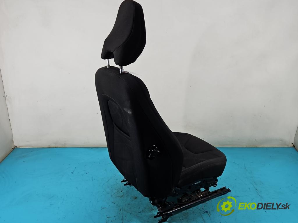 Volvo XC60 I 2008-2017 2.4 D5 175 HP manual 129 kW 2400 cm3 5- Sedačka ľavý  (Sedačky, sedadlá)