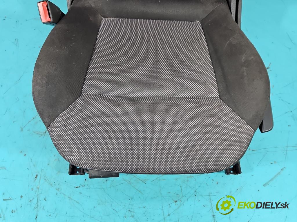 Opel Astra III 2004-2014 1.9 cdti 120 HP manual 88 kW 1910 cm3 5- Sedačka ľavý  (Sedačky, sedadlá)