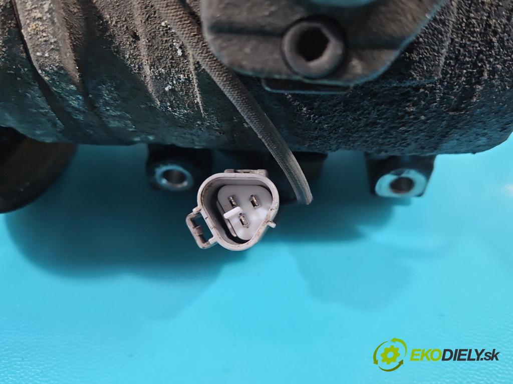 Toyota Avensis I T22 1997-2003 2.0 vvti 150 HP manual 110 kW 1998 cm3 5- Kompresor: klimatizácie 447300-9440 (Kompresory klimatizácie)