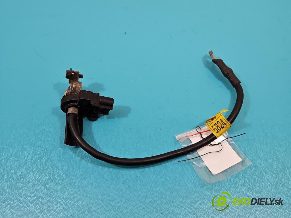 Opel Mokka A 2012-2019 1.4 T 140 hp automatic 103 kW 1364 cm3 5- kontakt mínus: 95325824