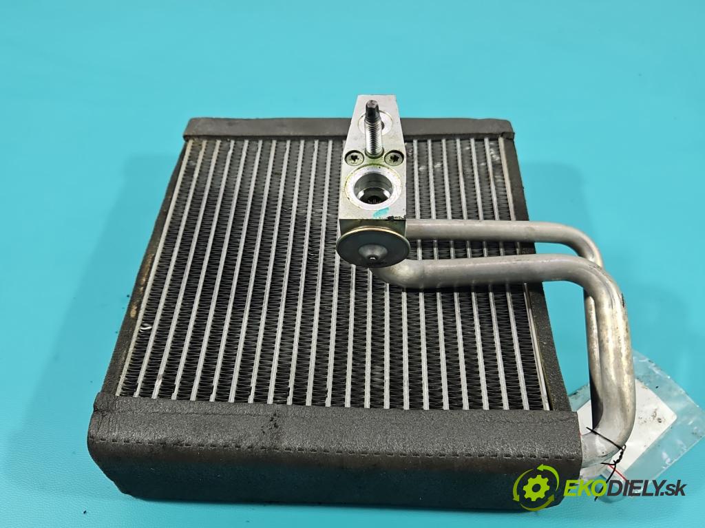 Opel Mokka A 2012-2019 1.4 T 140 HP automatic 103 kW 1364 cm3 5- radiator 13395790 (Radiátor kúrenia)