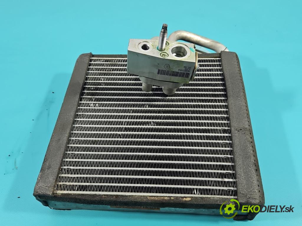 Opel Mokka A 2012-2019 1.4 T 140 HP automatic 103 kW 1364 cm3 5- radiator 13395790 (Radiátor kúrenia)