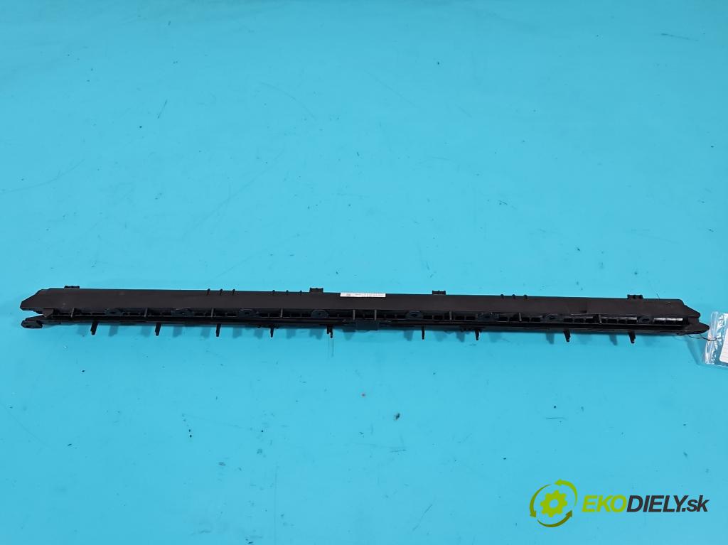 Vw Passat B8 2014 - 2.0 tdi 150 HP automatic 110 kW 1968 cm3 5- roleta 3G9861318A (Rolety kufra)