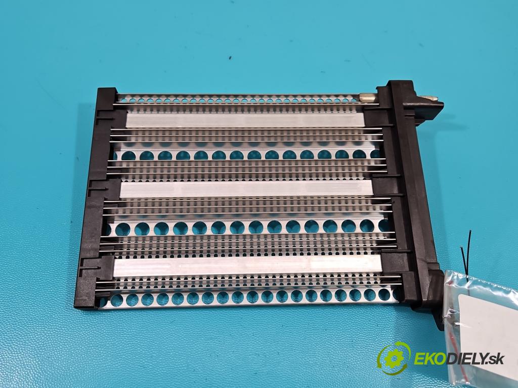 Vw Passat B8 2014 - 2.0 tdi 150 hp automatic 110 kW 1968 cm3 5- radiátor 5Q0963235B (Radiátory topení)