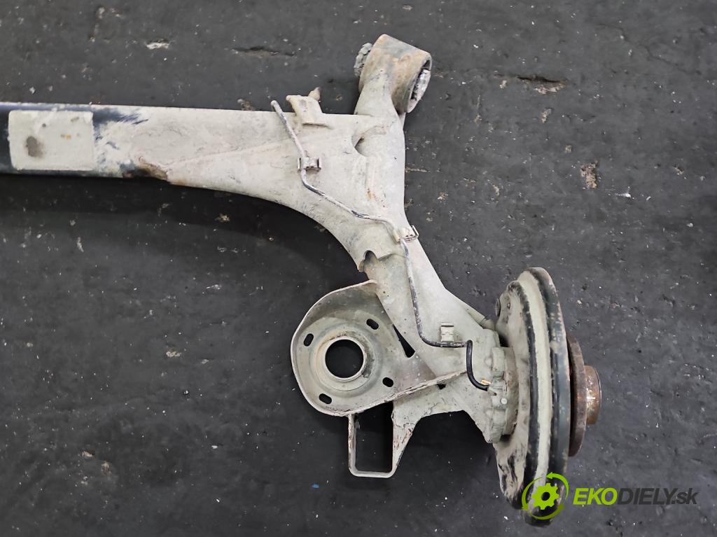 Vw Fox 1.2 6V 54 hp manual 40 kW 1198 cm3 3- zadní výztuha  (Výztuhy zadní)