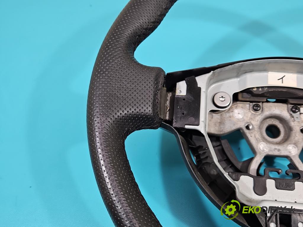 Nissan X-trail II T31 2008-2013 2.0 dci 173KM manual 127 kW 1995 cm3 5- volant  (Volanty)