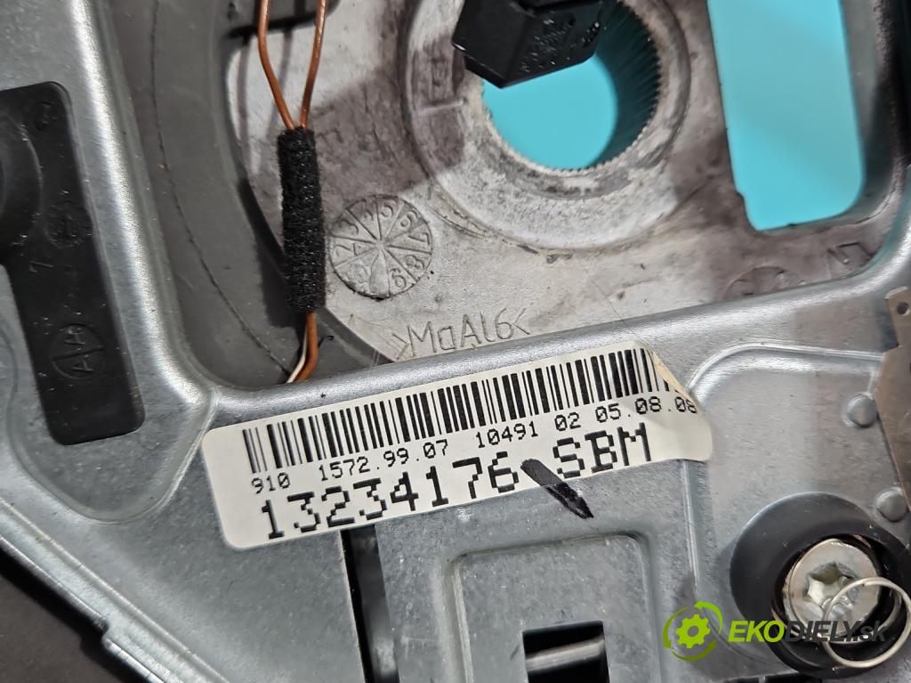 Opel Astra III 2004-2014 1.9 cdti 120 HP manual 88 kW 1910 cm3 5- volant 13234176 (Volanty)