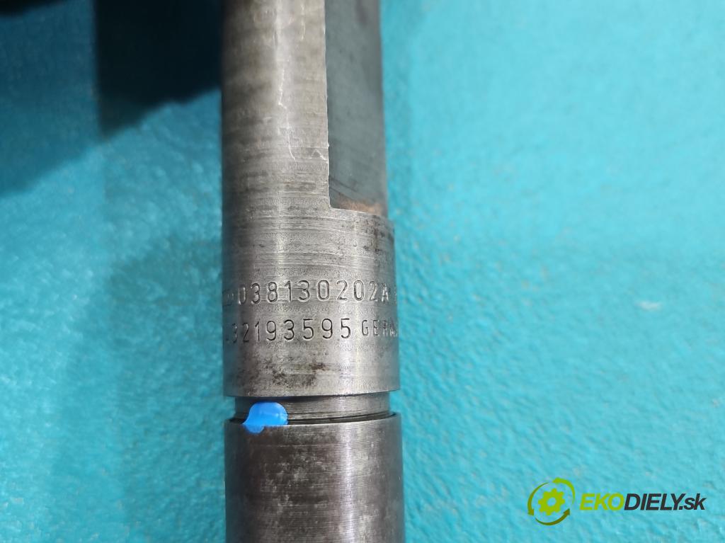 Seat Toledo II 1998-2004 1.9 tdi 110 HP manual 81 kW 1896 cm3 4- vstrek 038130202A (Vstrekovač paliva)