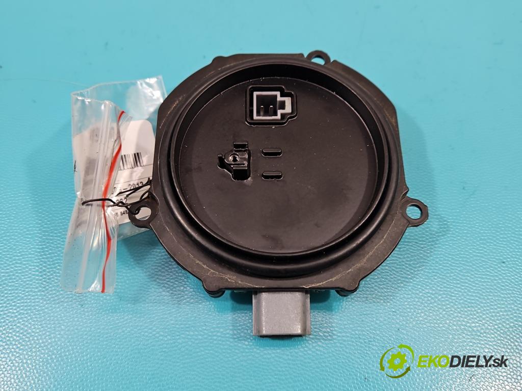 Nissan X-trail II T31 2008-2013 2.0 dci 173KM manual 127 kW 1995 cm3 5- střídač: xenon LENA00L9NHA6454 (Riadiace jednotky xenónu)