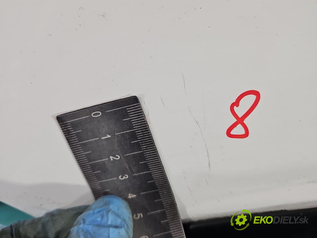 Toyota Corolla E11 1997-2002 1.4 vvti 97KM manual 71 kW 1398 cm3 5- blatnik přední levý  (Predné ľavé)