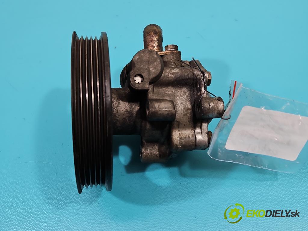 Vw Passat B5 1995-2005 1.6 SR 101 HP manual 74 kW 1595 cm3 4- čerpadlo posilovač 8D0145156L (Servočerpadlá, pumpy riadenia)