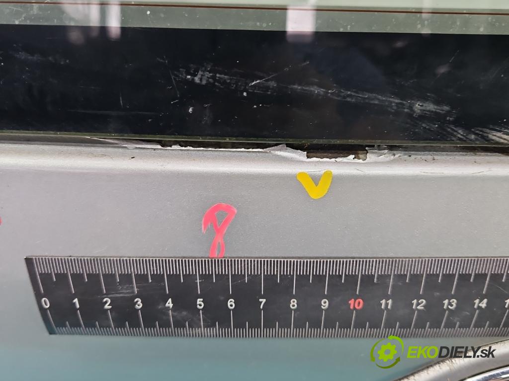 Toyota Corolla E12 2001-2009 2.0 D4D 90 hp manual 66 kW 1995 cm3 5- zadní kufrové dveře  (Zadní kapoty)