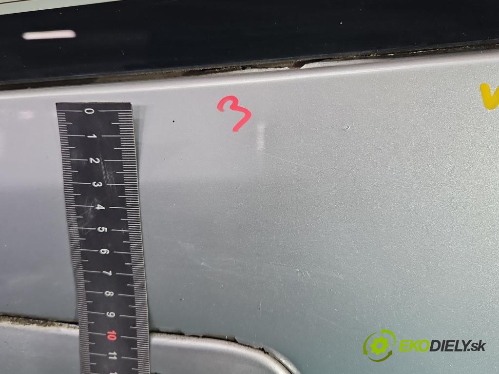 Toyota Corolla E12 2001-2009 2.0 D4D 90 hp manual 66 kW 1995 cm3 5- zadní kufrové dveře  (Zadní kapoty)