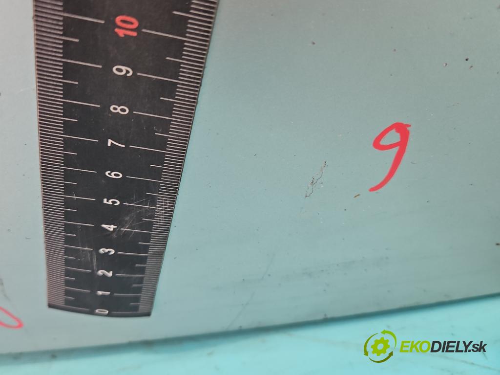 Toyota Corolla E12 2001-2009 2.0 D4D 90 hp manual 66 kW 1995 cm3 5- zadní kufrové dveře  (Zadní kapoty)