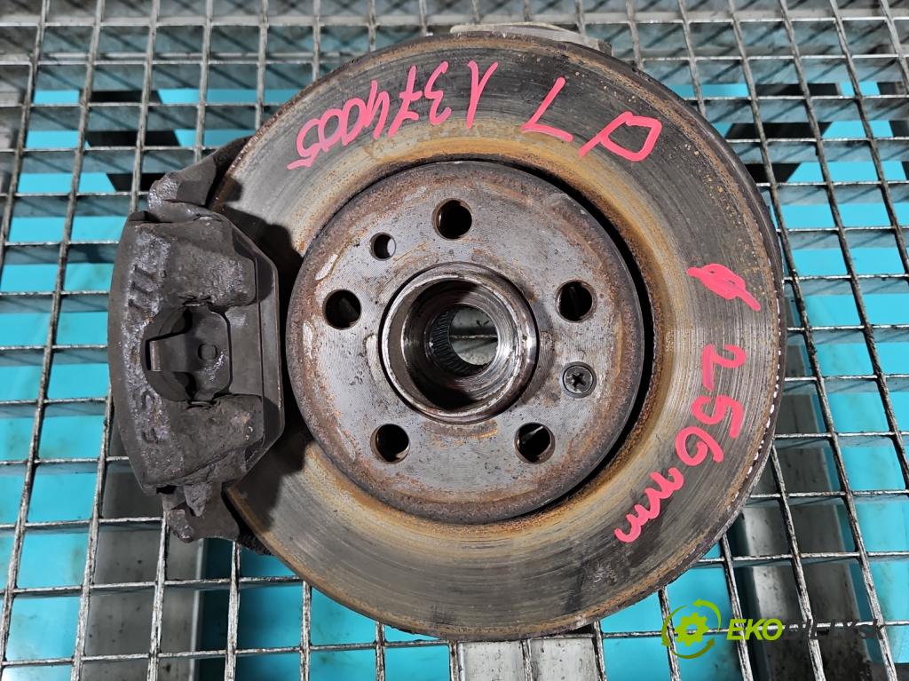 Vw Fox 1.2 6V 54 HP manual 40 kW 1198 cm3 3- náboj ľavé  (Náboje)