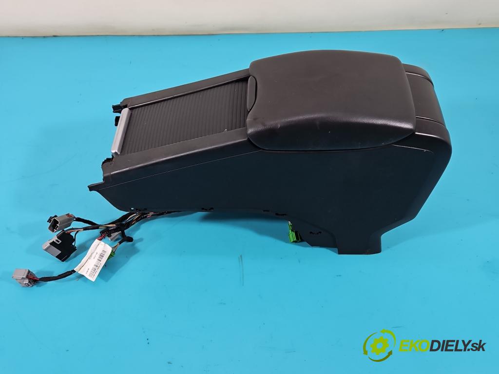 Volvo XC60 I 2008-2017 2.4 D5 175 HP manual 129 kW 2400 cm3 5- operadlo 39855367 (Lakťové opierky)