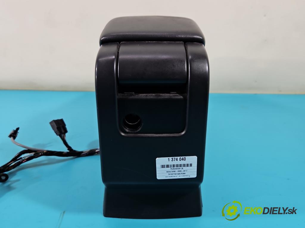 Volvo XC60 I 2008-2017 2.4 D5 175 HP manual 129 kW 2400 cm3 5- operadlo 39855367 (Lakťové opierky)