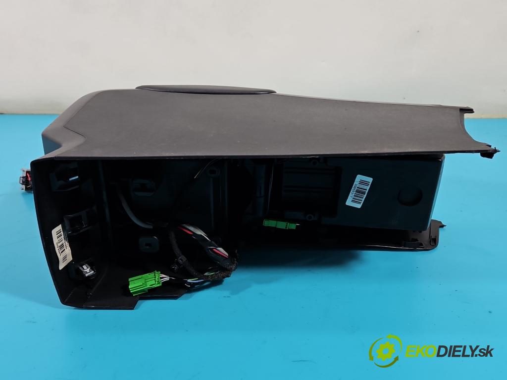 Volvo XC60 I 2008-2017 2.4 D5 175 HP manual 129 kW 2400 cm3 5- operadlo 39855367 (Lakťové opierky)