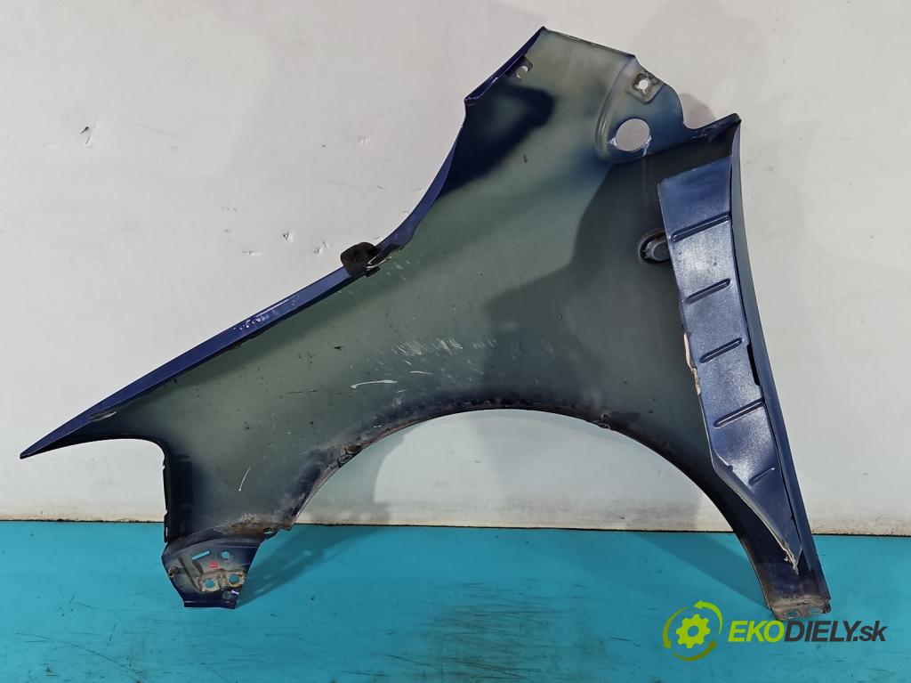 Vw Fox 1.2 6V 54 hp manual 40 kW 1198 cm3 3- blatnik přední pravý  (Ostatné)