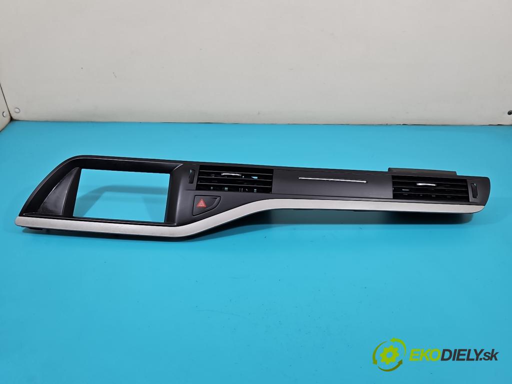 Citroen C5 II 2008-2017 2.0 hdi 163 HP manual 120 kW 1997 cm3 5- Mřížka: kúrenia stredová 9682297777 (Mriežky kúrenia (fukáre))