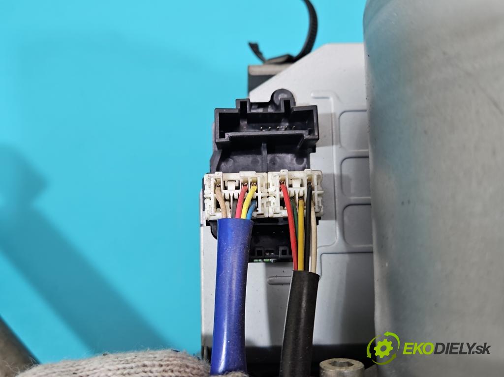 Nissan X-trail II T31 2008-2013 2.0 dci 173KM manual 127 kW 1995 cm3 5- čerpadlo posilovač 28500JG00B (Servočerpadlá, pumpy riadenia)