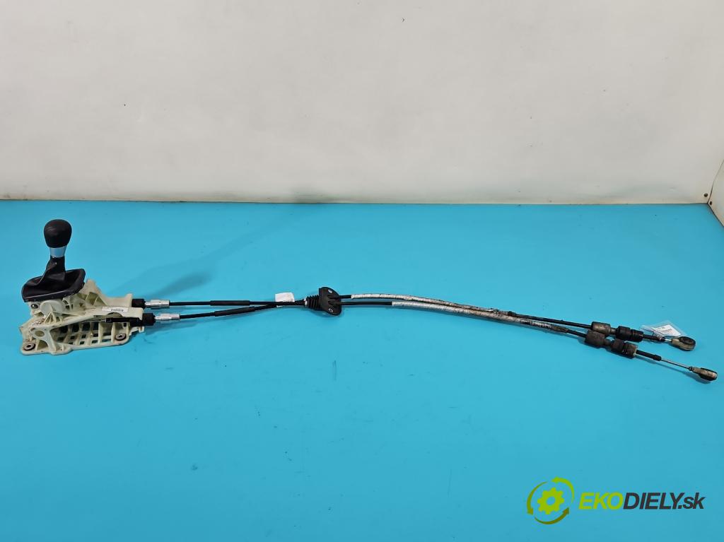 Volvo XC60 I 2008-2017 2.4 D5 175 HP manual 129 kW 2400 cm3 5- Páka: Změny: stupeň,rýchlosť  (Rýchlostné páky / kulisy)