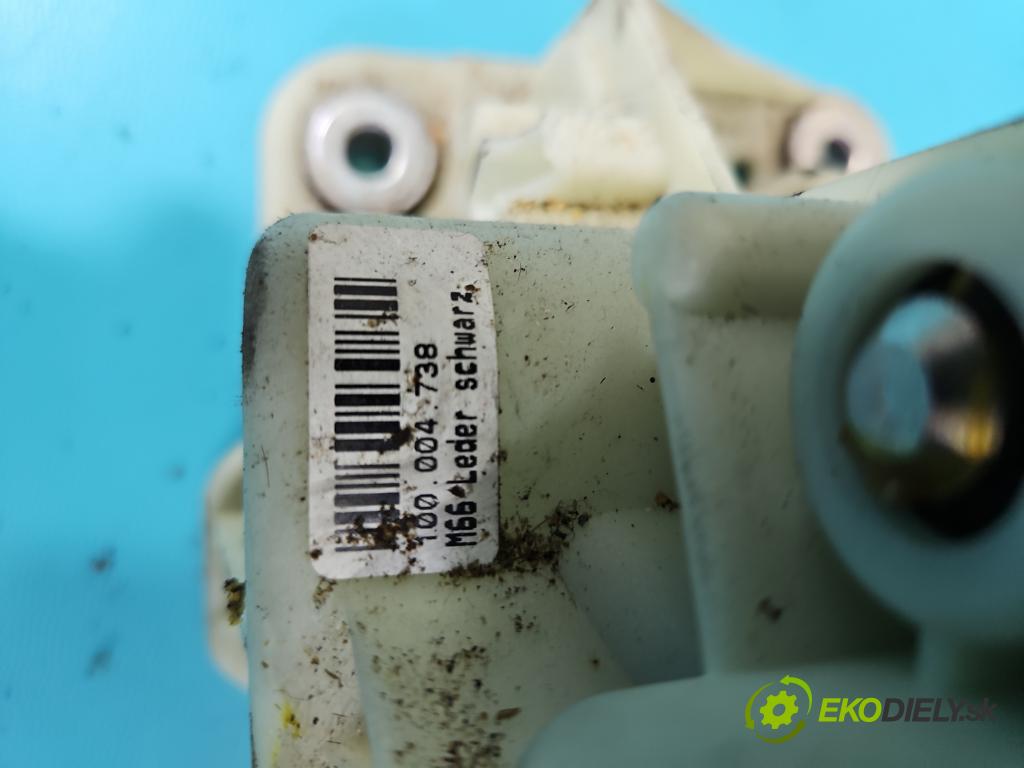 Volvo XC60 I 2008-2017 2.4 D5 175 HP manual 129 kW 2400 cm3 5- Páka: Změny: stupeň,rýchlosť  (Rýchlostné páky / kulisy)