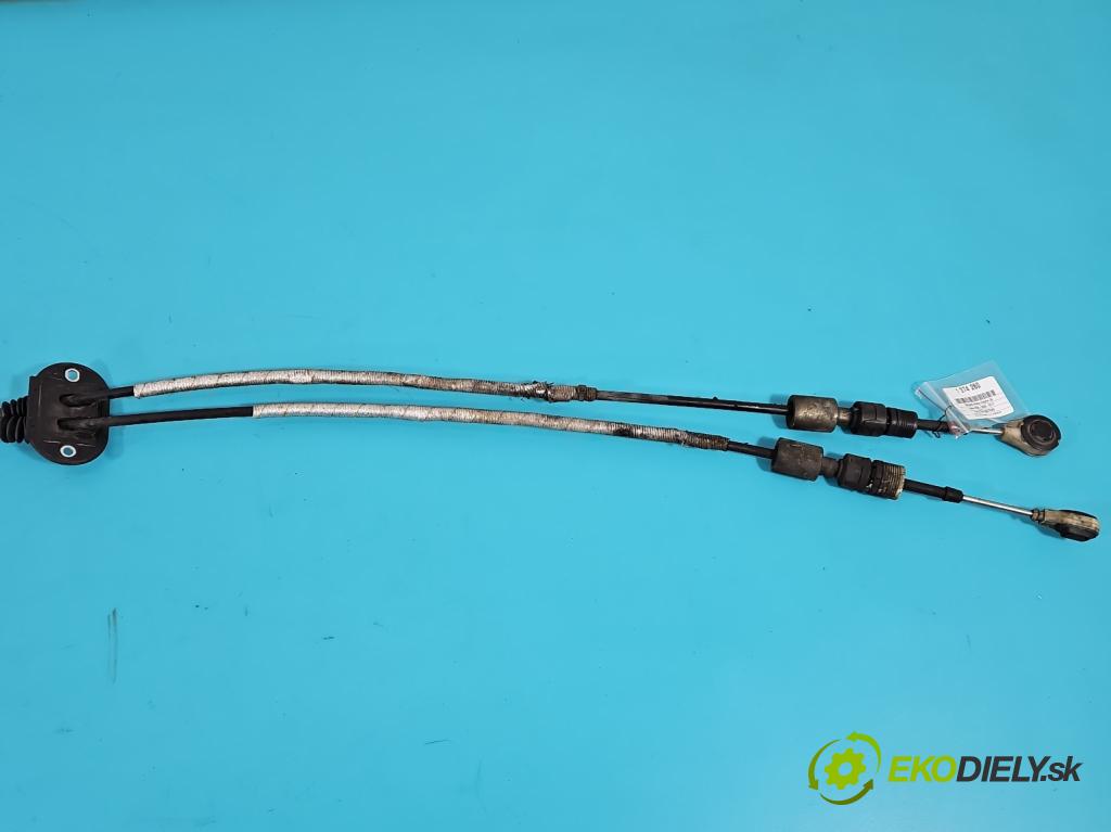 Volvo XC60 I 2008-2017 2.4 D5 175 HP manual 129 kW 2400 cm3 5- Páka: Změny: stupeň,rýchlosť  (Rýchlostné páky / kulisy)